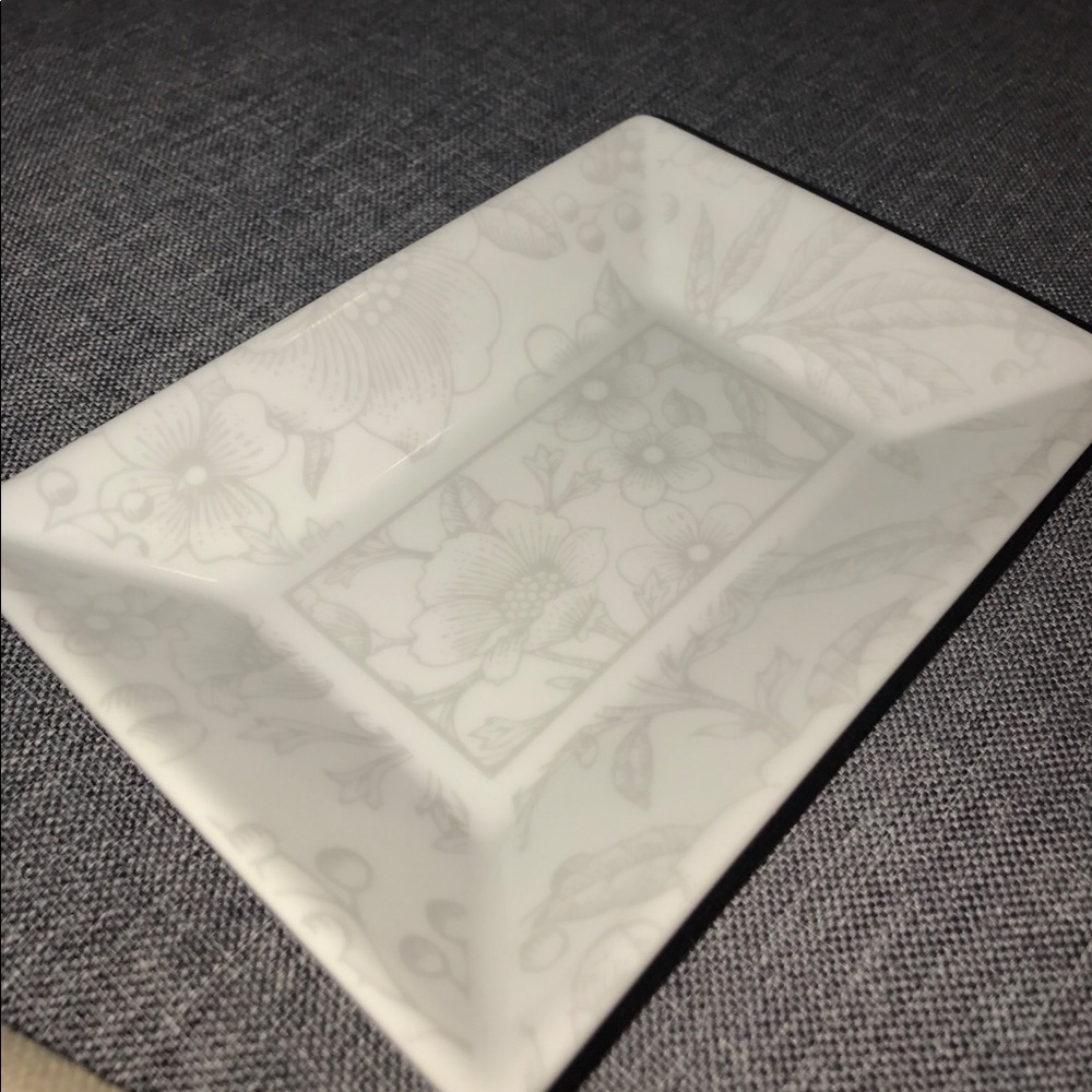 Tiffany & company jewelry holder